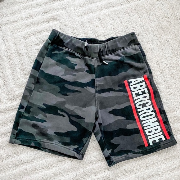 abercrombie kids Other - Abercrombie kids - Youth Big Boys Fleece Grey Camo shorts